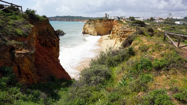 Praia algarve na costa de portugals — Fotografia de Stock