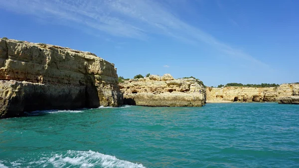 Denizin kenarında Algarve — Stok fotoğraf