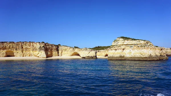 Алгарве на море — стоковое фото