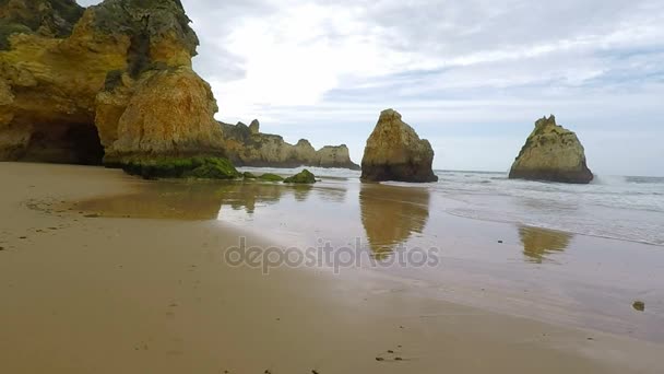 Baie de rocha sur l'Algarve — Video