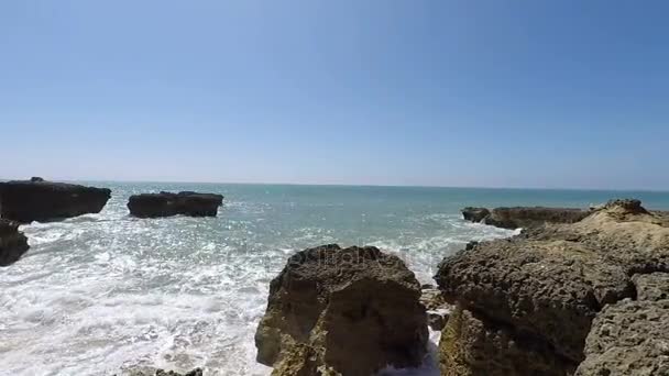 Spiaggia evaristo sull'algarve — Video Stock