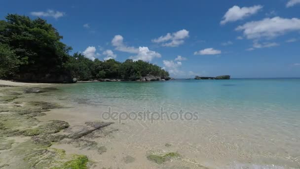 Linda praia caribenha — Vídeo de Stock