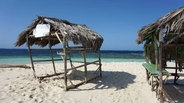 Insel im tropischen Paradies — Stockfoto