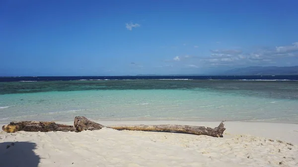 Isla del paraíso tropical —  Fotos de Stock