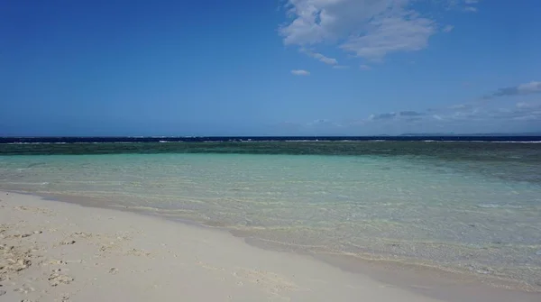 Ilha do paraíso tropical — Fotografia de Stock