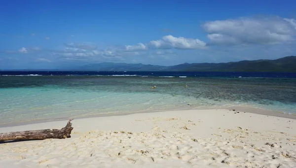 Isla del paraíso tropical — Foto de Stock