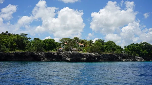 House by the sea — Stock Photo, Image