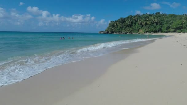 Пляж Playa grande — стоковое видео