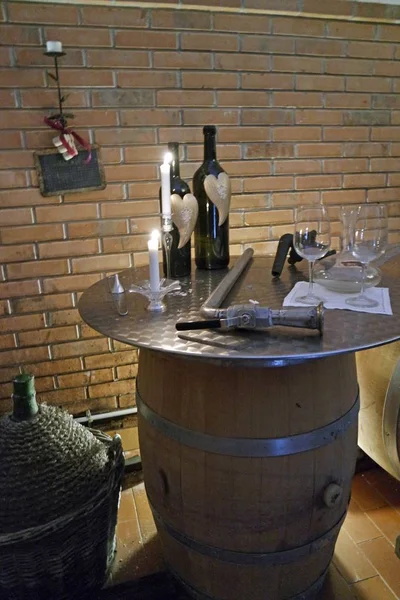 Pequena adega de vinho — Fotografia de Stock