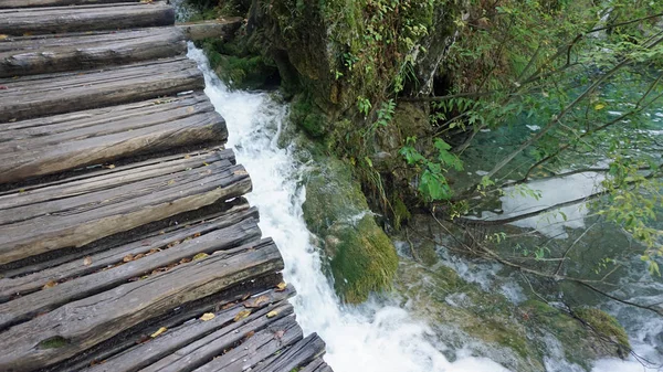 Csodálatos táj, a Plitvicei-tavak, Horvátország — Stock Fotó