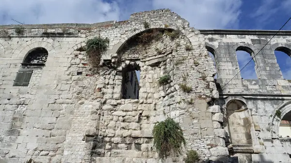 Το παλάτι diocletians στην κροατική πόλη split — Φωτογραφία Αρχείου