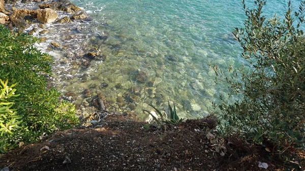 Plage naturelle incroyable dans la ville croate dubrovnik — Photo