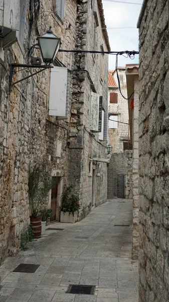 Старый город хорватского города Трогир — стоковое фото
