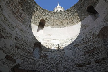 diocletians sarayda Hırvat kasaba bölünmüş