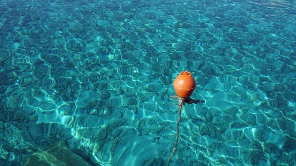 Detalhe tiro do mar azul profundo — Fotografia de Stock