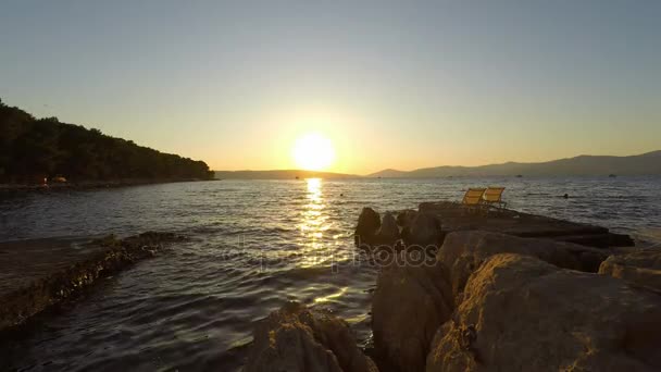 Día soleado en el marjan en split — Vídeo de stock