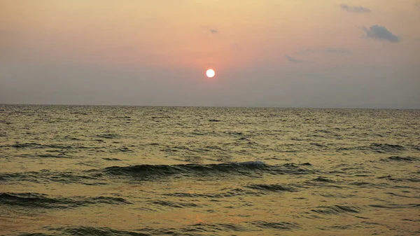 Puesta de sol en la playa de otres — Foto de Stock