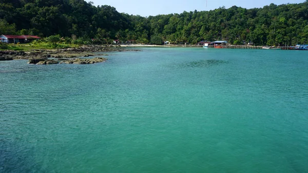 Baia tropicale di ko rong samloem — Foto Stock