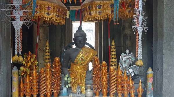Statue de bouddha en wat angkor — Photo