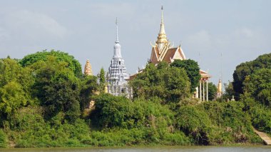 tonle sap nehir tapınakta