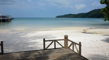Koh rong samloem beach