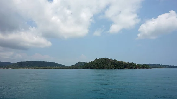 Tropikalnej wyspie koh rong — Zdjęcie stockowe