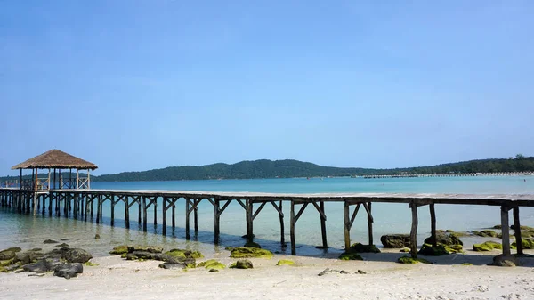 Jetty op koh rong samloem — Stockfoto