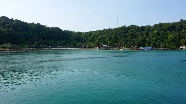 Bahía tropical de ko rong samloem — Foto de Stock