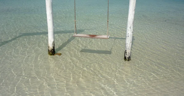 Beach swing — Stock Photo, Image
