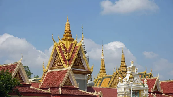 Templo de Phnom Penh —  Fotos de Stock