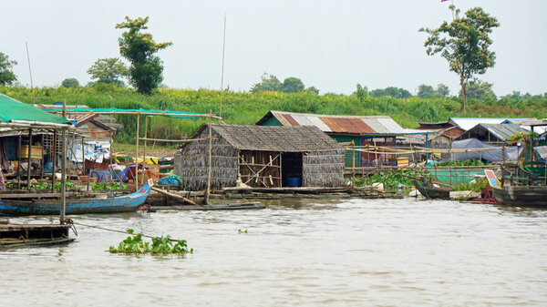 tonle sap flaoting village