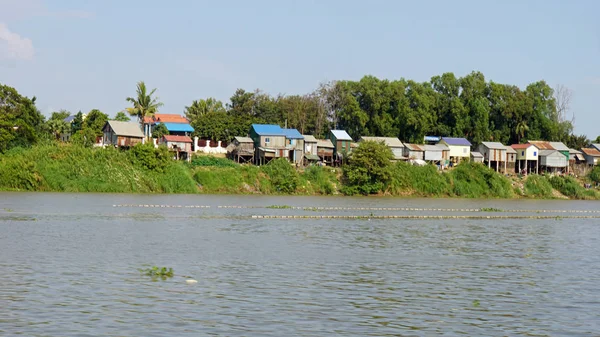 Phnom Penh ribera del río — Foto de Stock