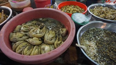 Battambang semt pazarı