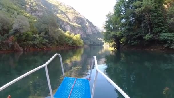 Farbenfroher Matka Canyon Norden Mazedoniens — Stockvideo