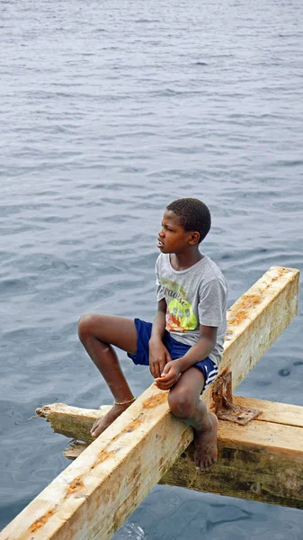 Santa Marica, Kapverden, ca. Juni 2017: Leben der Fischerfamilien — Stockfoto