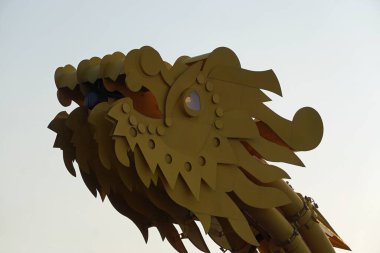Vietnam 'daki Da Nang' daki ünlü ejderha köprüsü.