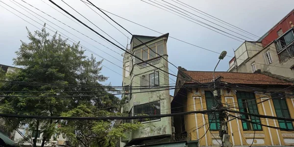 Typische Architektur Aus Hanoi Der Hauptstadt Vietnams — Stockfoto
