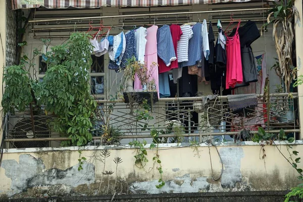 Φτωχοί Άνθρωποι Ζουν Στην Πόλη Τσι Μινχ Στη Βιέτνα — Φωτογραφία Αρχείου