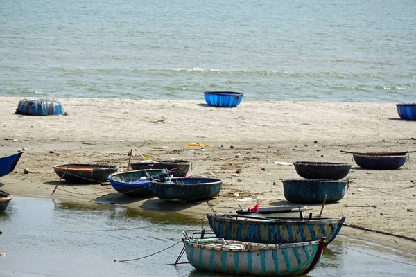 Rundkorb Fischerboote Der Küste Vietnam — Stockfoto
