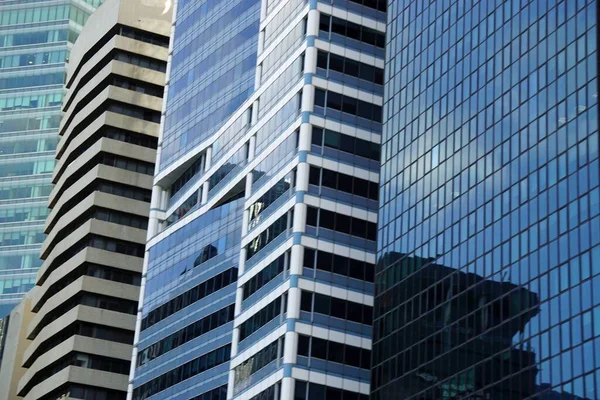 Obrovské Nové Kancelářské Budovy Centru Singapuru — Stock fotografie