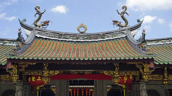 Kolorowy Chiński Świątyni Mieście Singapore — Zdjęcie stockowe