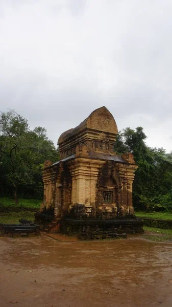 Vietnam Yakınlarındaki Oğlum Tapınak Kompleksi — Stok fotoğraf