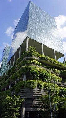 Singapur şehir merkezindeki büyük yeni ofis binaları.