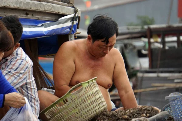 Can Tho Vietnam Circa Februara 2020 Vida Los Vendedores Mercado — Foto de Stock