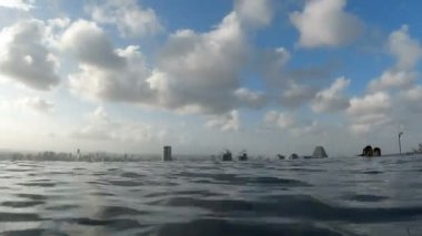 Singapur, cica Mart 2020: Sonsuz Havuzdan Şehir Görünümü