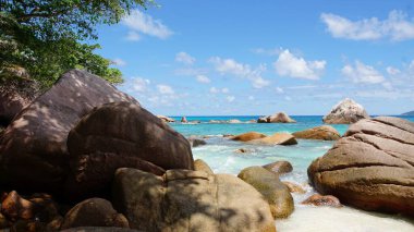 Seyşel Adaları 'ndaki inanılmaz tropikal manzara