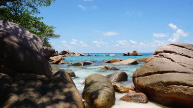 Seyşel Adaları 'ndaki inanılmaz tropikal manzara