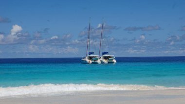 Seyşel Adaları 'ndaki inanılmaz tropikal manzara