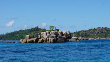 Seyşel Adaları 'ndaki inanılmaz tropikal manzara