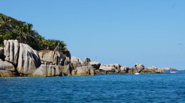 Seyşel Adaları 'ndaki inanılmaz tropikal manzara